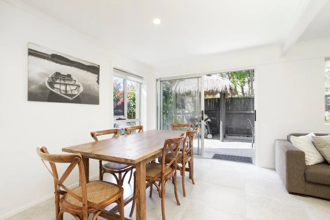 The Islander Tropical Noosa Getaway Villa 0*, Noosa Heads Avustralya